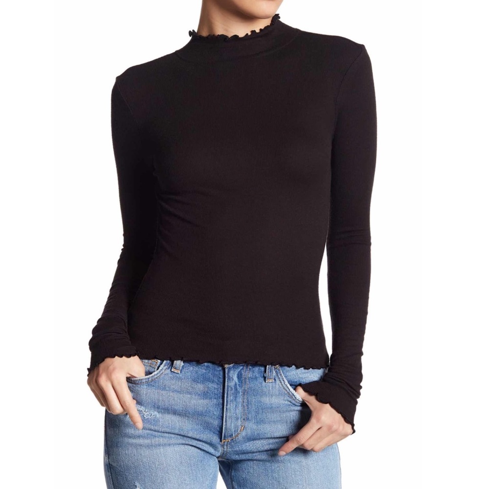 Abound Nordstrom Lettuce Edge Knit Top Black L